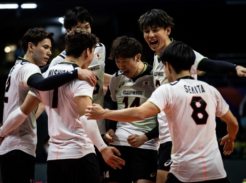 Nishida 'cân team', tuyển nam Nhật Bản có chiến thắng ra quân tại VNL 2022