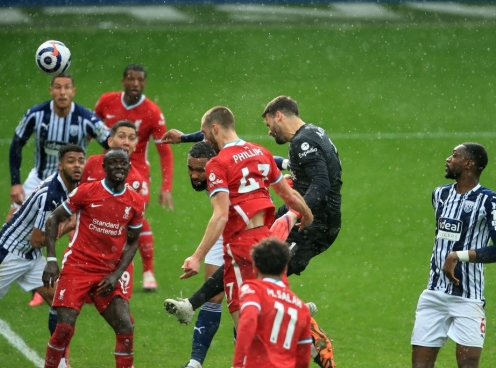 Video bàn thắng West Brom 1-2 Liverpool: Alisson ghi bàn như Ramos