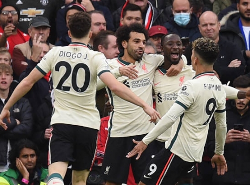 Kết quả bóng đá hôm nay 25/10: Liverpool đè bẹp MU