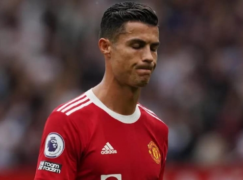 Ronaldo vẫn bị đội bóng thành Madrid 'đuổi khéo' dù chấp nhận giảm lương