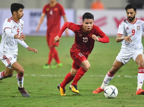Chuyên gia UAE: '11 cầu thủ ĐT Việt Nam đều rất đáng sợ'