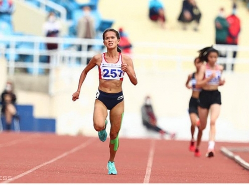 Vượt mặt ĐKVĐ SEA Games, Phạm Thị Hồng Lệ thống trị đường đua 10.000m nữ