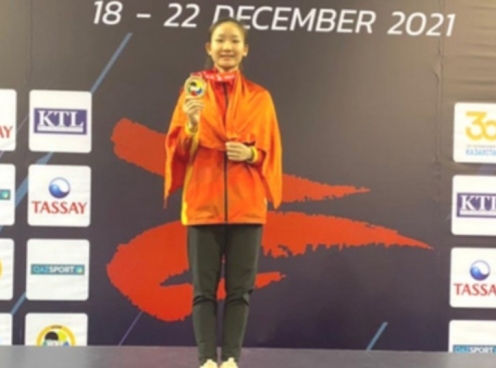 Nữ võ sĩ Việt Nam đoạt 3 HCV, lập kỷ lục chưa từng có tại giải Karate Châu Á