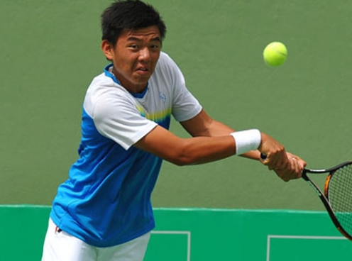 Lý Hoàng Nam xuất sắc vào chung kết giải quần vợt Coffee Bowl