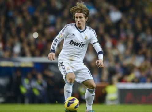 Video bóng đá: Những màn trình diễn của Modric trong màu áo Real