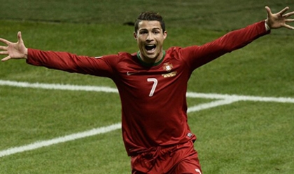 Bồ Đào Nha lọt vào top 4 FIFA: Công lớn của Ronaldo