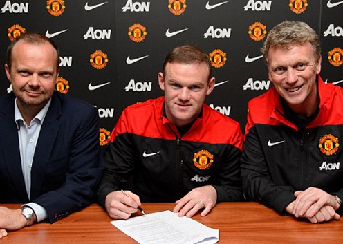 Nhận lương khủng, Rooney chính thức gia hạn với Man Utd đến 2019