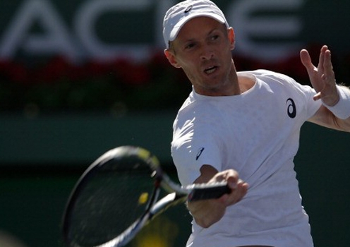 Sony Open Tennis 2014: 'Máy ủi' Davydenko bất ngờ bị loại tại vòng 1