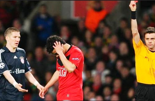 Rafael thề không dính thẻ đỏ khi gặp lại Bayern Munich