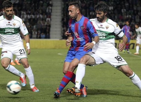 Video bàn thắng: Elche 1 – 1 Levante (VĐQG Tây ban Nha 2013/14)