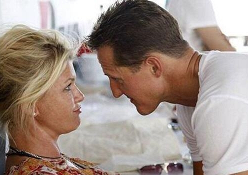 118 ngày sau vụ tai nạn: 'Schumacher đã tỉnh lại chỉ là tin đồn'