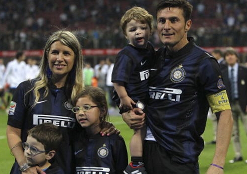 Inter Milan 4-1 S.S. Lazio: Món quà chia tay ý nghĩa Zanetti tặng khán giả nhà