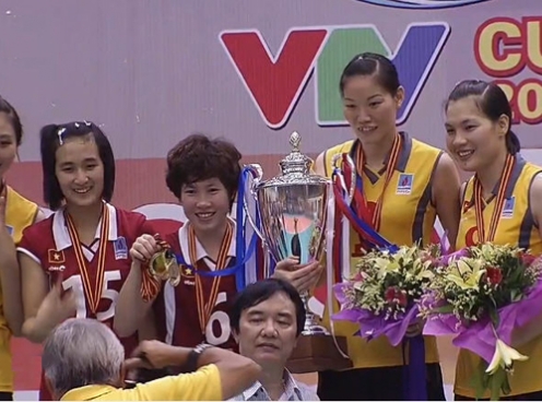 VTV Cup 2014: Đánh bại Thái Lan, Việt Nam lên ngôi vô địch