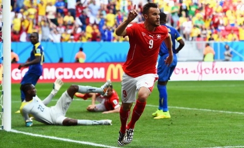 Thụy Sỹ thắng kịch tính Ecuador ở trận ra quân World Cup 2014