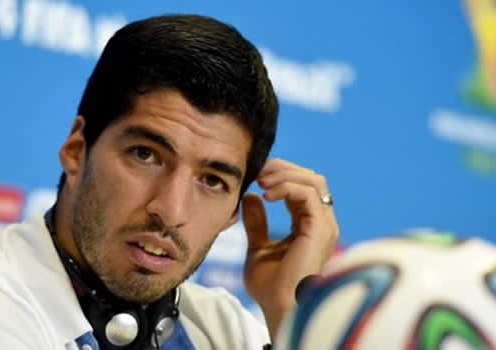 FIFA sắp định đoạt số phận Suarez sau vụ cắn Chiellini