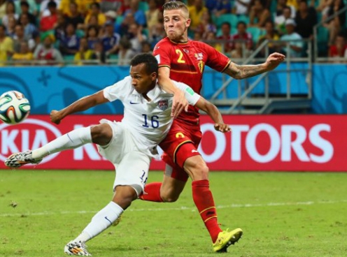 VIDEO: Pha volley tuyệt đẹp của Julian Green vào lưới tuyển Bỉ