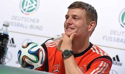Toni Kroos chưa hề đồng ý tới Real Madrid