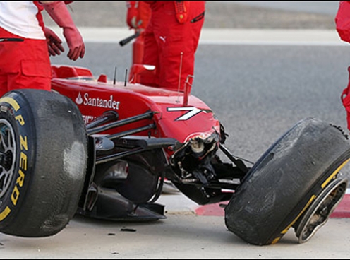 Video F1 2014: Tai nạn suýt chết người của Raikkonen tại Silverstone