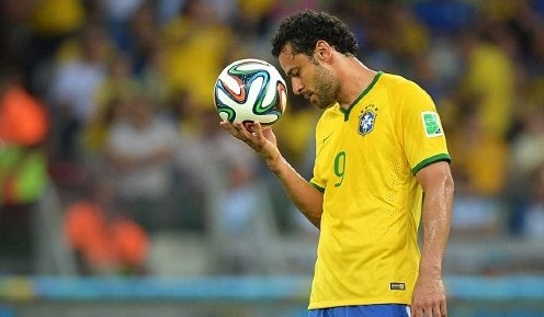 Xấu hổ vì bị chế giễu, Fred chia tay ĐT Brazil