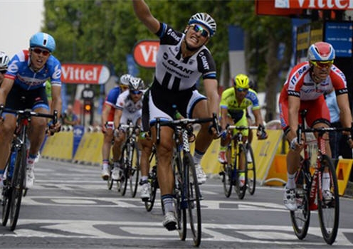 Video Tour de France 2014 Highlights: Chặng 21 - Évry đi Paris Champs-Élysées