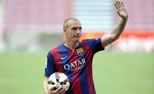 Jeremy Mathieu: 'Không ai có thể cấm tôi hút thuốc'