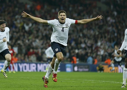 Gerrard chấm đội trưởng mới cho tuyển Anh