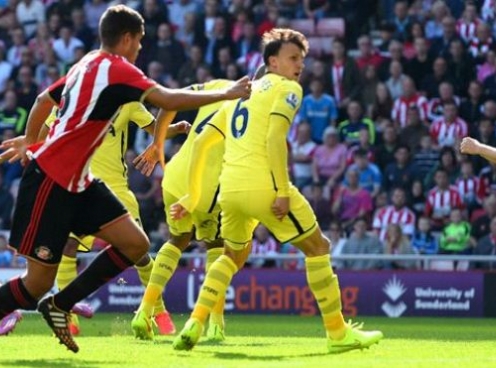 Video clip bàn thắng: Sunderland 2-2 Tottenham (Vòng 4 - Ngoại hạng Anh 2014/15)