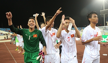 U19 Việt Nam nhập học trước khi lên đường đi Myanmar