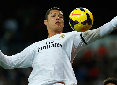 VIDEO: Màn trình diễn hoàn hảo của Ronaldo trong tháng 9