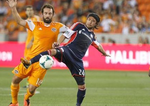 Lee Nguyễn lại sắm vai người hùng, lọt top 4 ghi bàn tại MLS