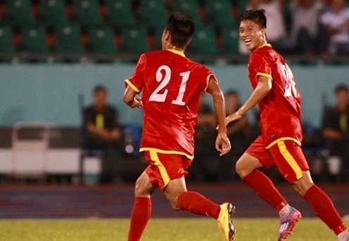 Minh Tuấn tỏa sáng, ĐT Việt Nam thắng đậm SV Hàn Quốc