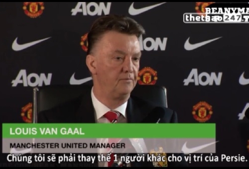 VIDEO: HLV Van Gaal tiết lộ tình trạng chấn thương của Van Persie