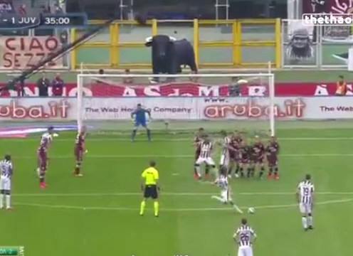 VIDEO: Pha sút phạt thành bàn mẫu mực của Andrea Pirlo vào lưới Torino