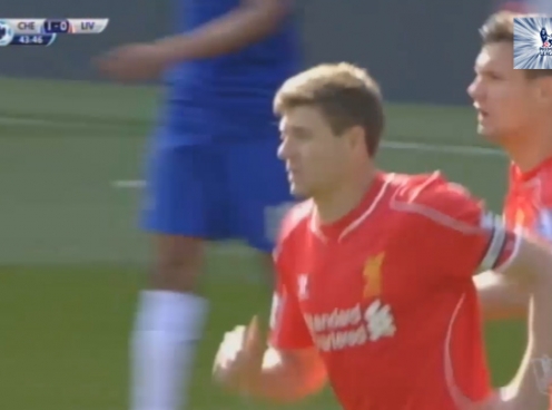 VIDEO: Steven Gerrard lạnh lùng gỡ hòa cho Liverpool