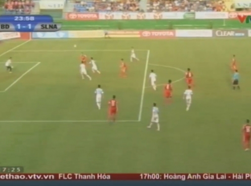 VIDEO: Tăng Tuấn ghi bàn gỡ hòa 1-1 cho Becamex Bình Dương