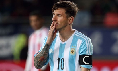 Truyền thông Argentina muốn tước băng đội trưởng của Messi