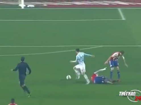 VIDEO: Messi và những pha bóng khiến đối thủ nằm sân