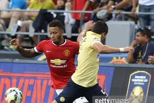 VIDEO: Màn ra mắt của Memphis Depay trong màu áo Man Utd