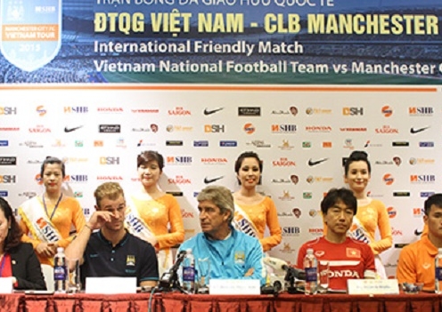 Pellegrini sẵn sàng đưa cầu thủ Việt Nam sang Man City