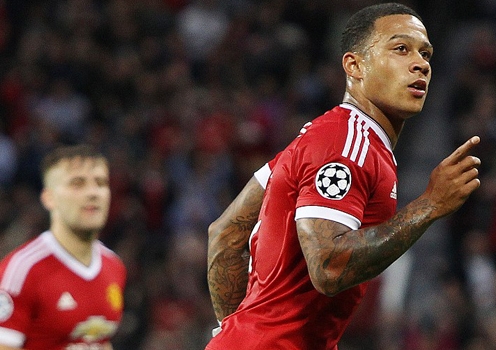 Memphis Depay là 'quả đấm thép' của Van Gaal