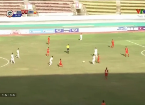 VIDEO: Pha ban bật đẹp mắt của U19 Việt Nam vs U19 Singapore