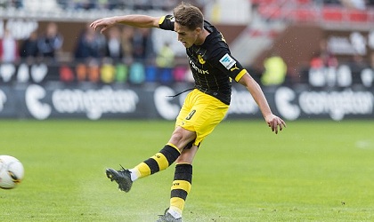 Adnan Januzaj ghi bàn ấn tượng trong màn ra mắt tại Borussia Dortmund