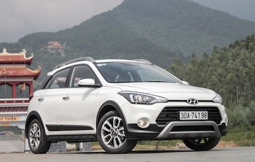 Đánh giá Hyundai i20 Active giá 619 triệu đồng