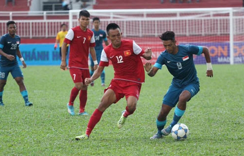 U21 Việt Nam nhẹ nhàng đánh bại U21 Singapore để tiến vào bán kết