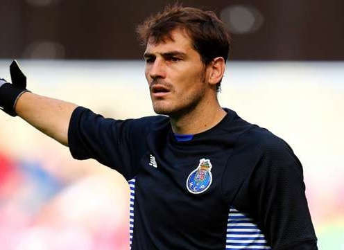 Zidane đánh tiếng cho Casillas trở lại Real Madrid