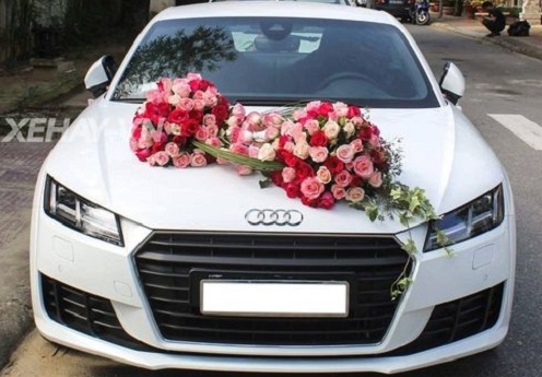 Mê hoặc với độ sang trọng của đám cưới ‘toàn Audi’ tại Việt Nam