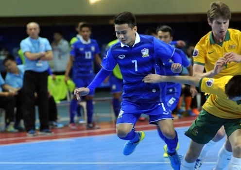 'Chơi tennis' với Australia, tuyển futsal Thái Lan gặp Uzbekistan tại bán kết