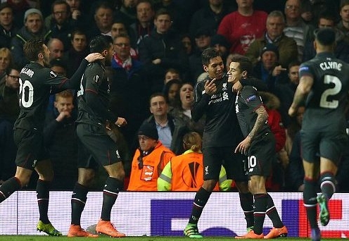 Video bàn thắng: Man Utd 1-1 Liverpool (Vòng 1/8 Europa League)