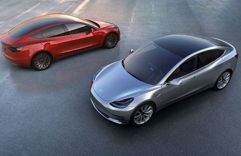 Tesla Model 3 phá sâu kỷ lục doanh số: 14 tỷ USD/ tuần