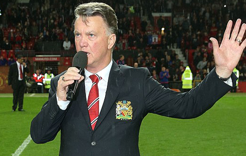 HLV Van Gaal nói gì trong ngày Ngoại hạng Anh hạ màn